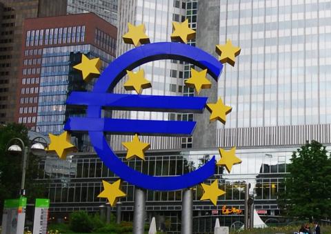 La eurozona cae en recesión mientras los «estímulos» fallan